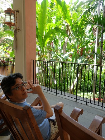 リゾート地にて リゾート地にて